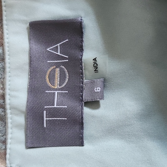 Theia NWT $1449 Odette Ombré Petal Dress Gown in Jade Blue Green Teal size 6 - Picture 14 of 16